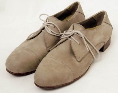 made-to-measure soft lace up shoes